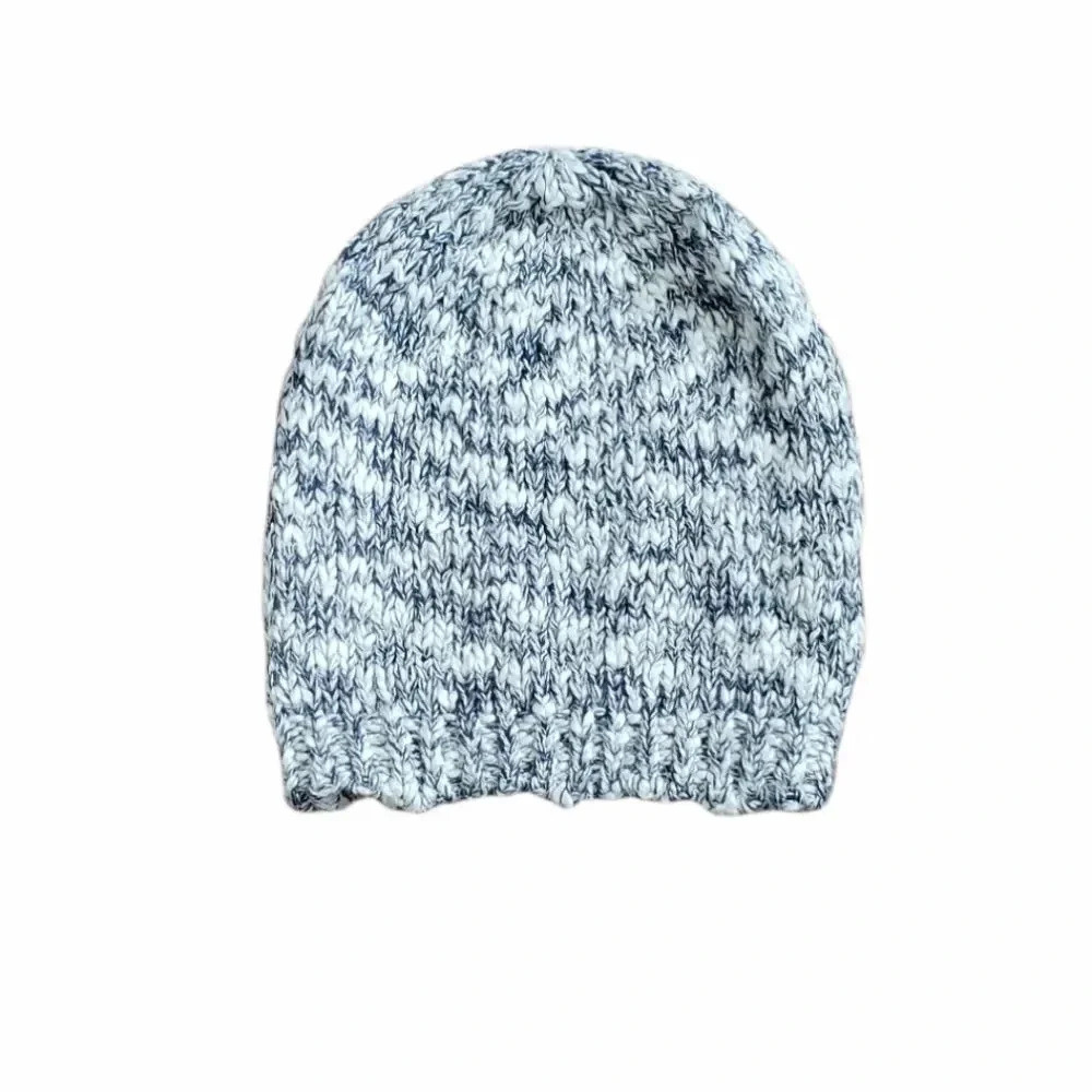 Forever 21 Gray Knit Soft Beanie Hat